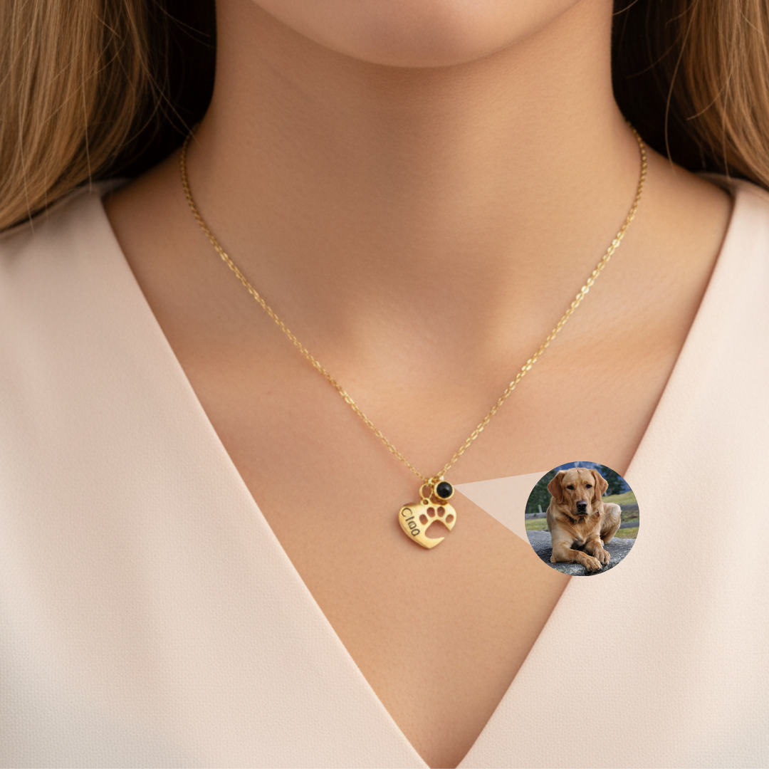 Collar con Proyección Personalizada